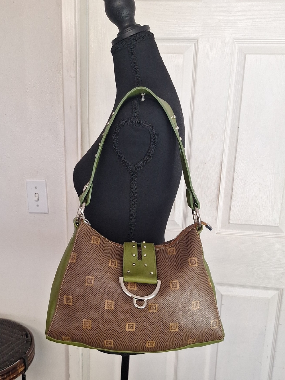 Texier Shoulder Bag